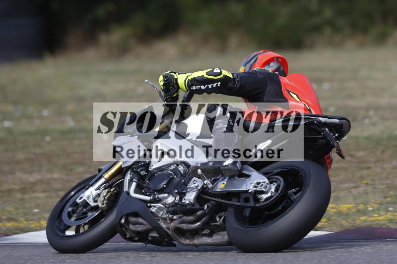 /37 09.08.2026  Pluess Motosport ADR/Einsteiger/5